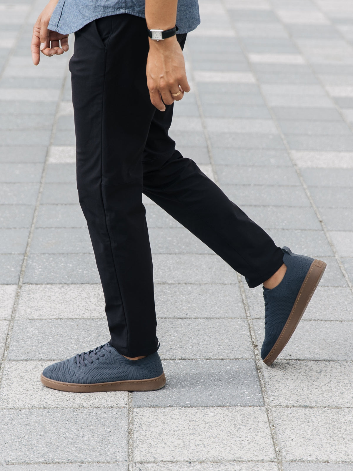 Dark Gray Gum:style